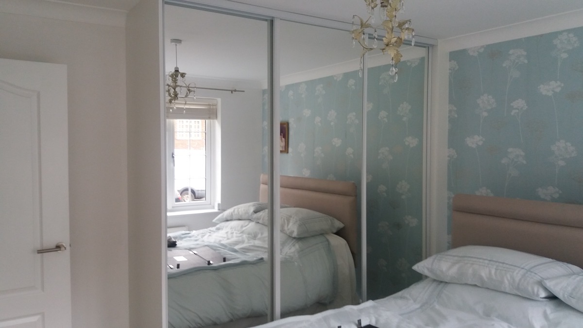 Fitted floor-to-ceiling wardrobes